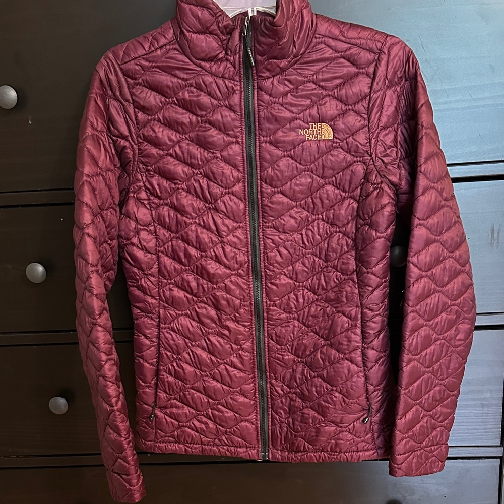 North face thermoball zipper jacket